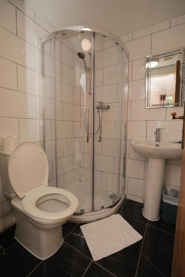 Holland Inn Hotel Лондон Экстерьер фото